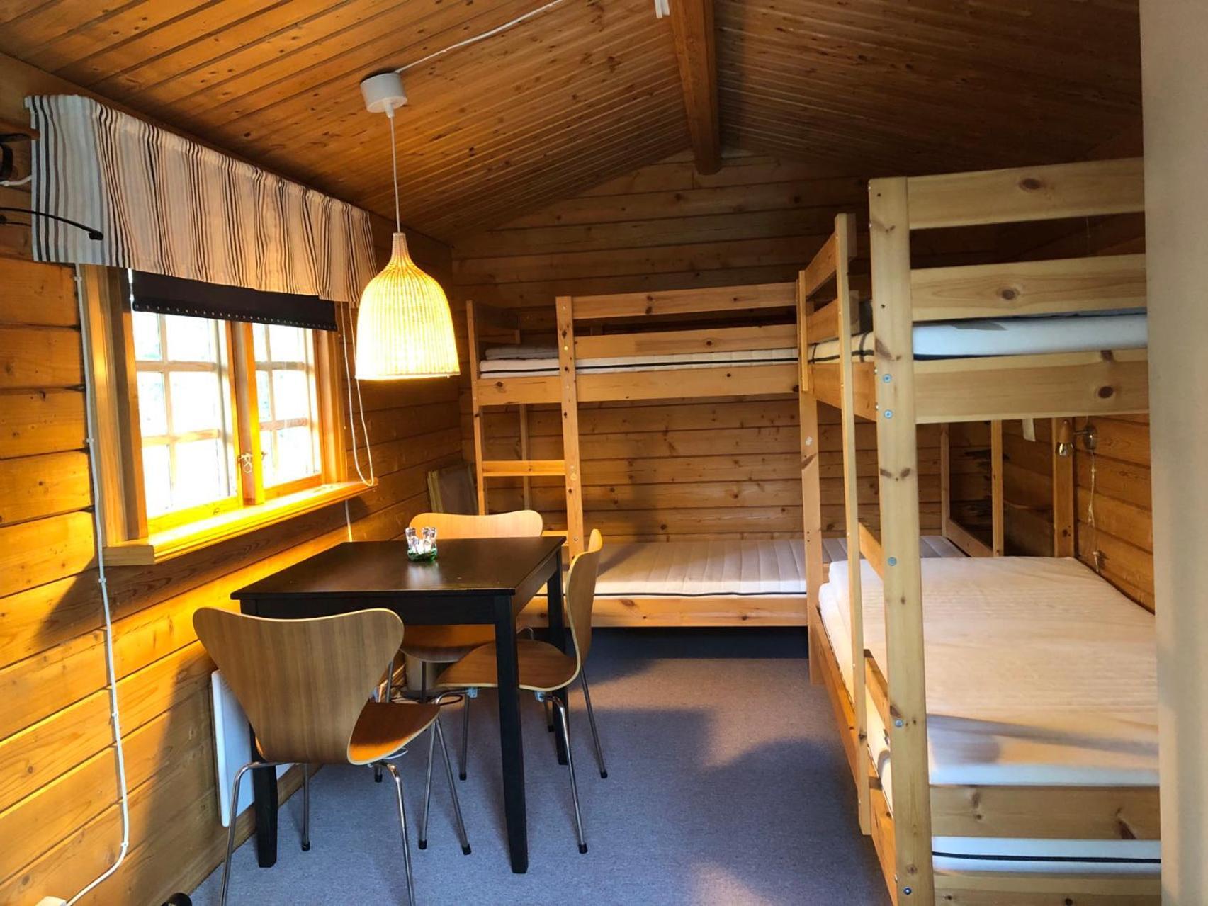 Gasthof Timber With Jacuzzi And Sauna Near Vaenern